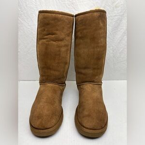 UGG Classic Tall Suede Shearling Boots - Chestnut Brown, SZ 9, box 13